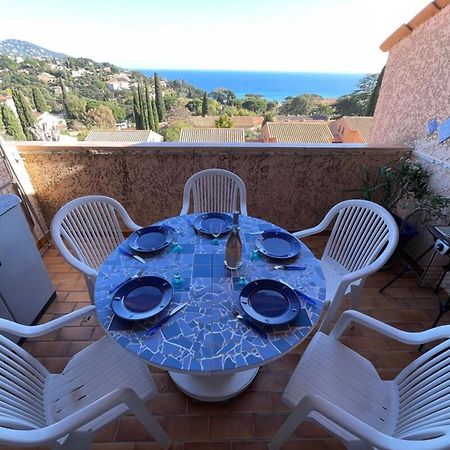 Duplex In Pramousquier - Sea View Apartment Le Lavandou Luaran gambar