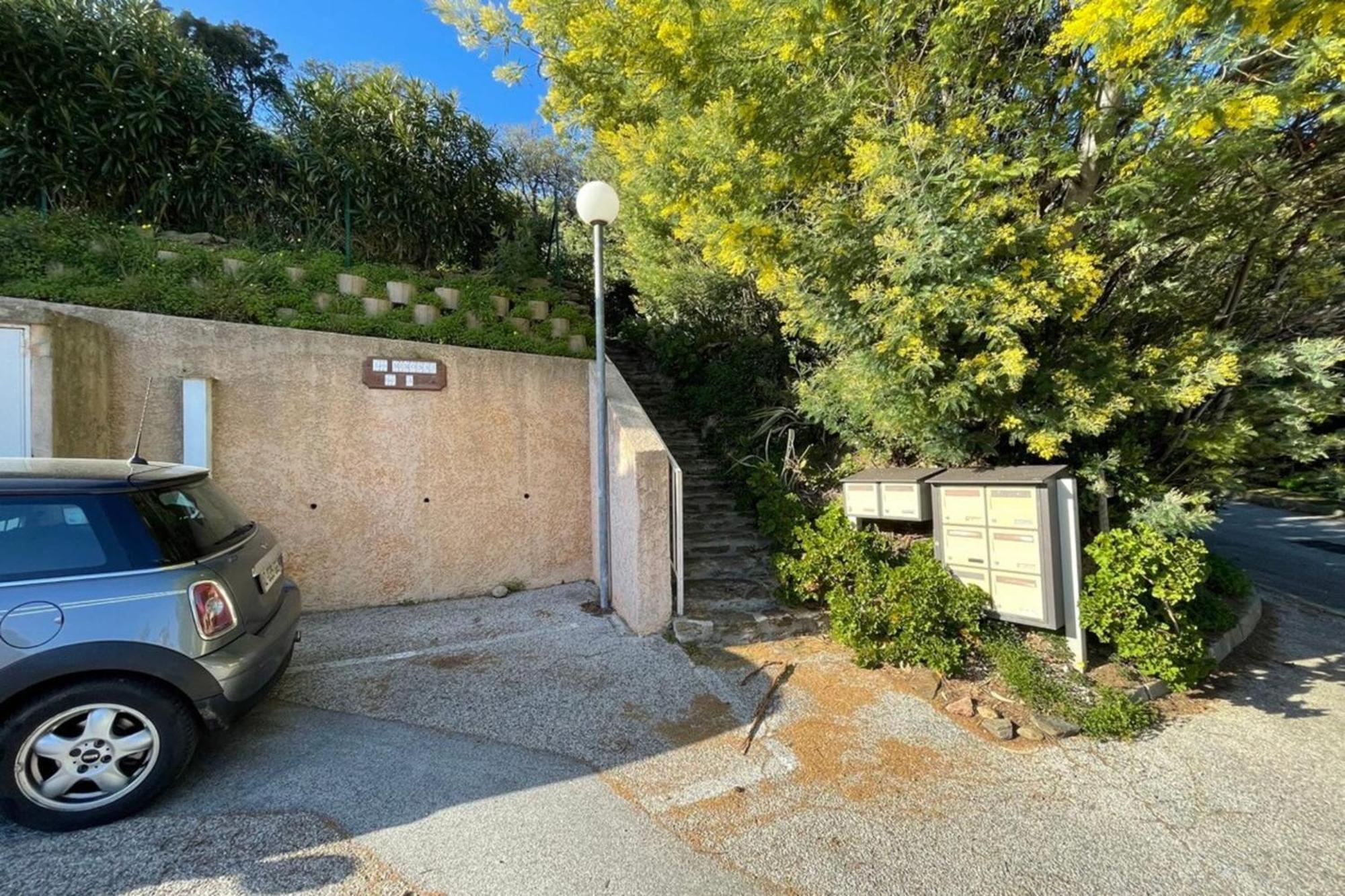 Duplex In Pramousquier - Sea View Apartment Le Lavandou Luaran gambar