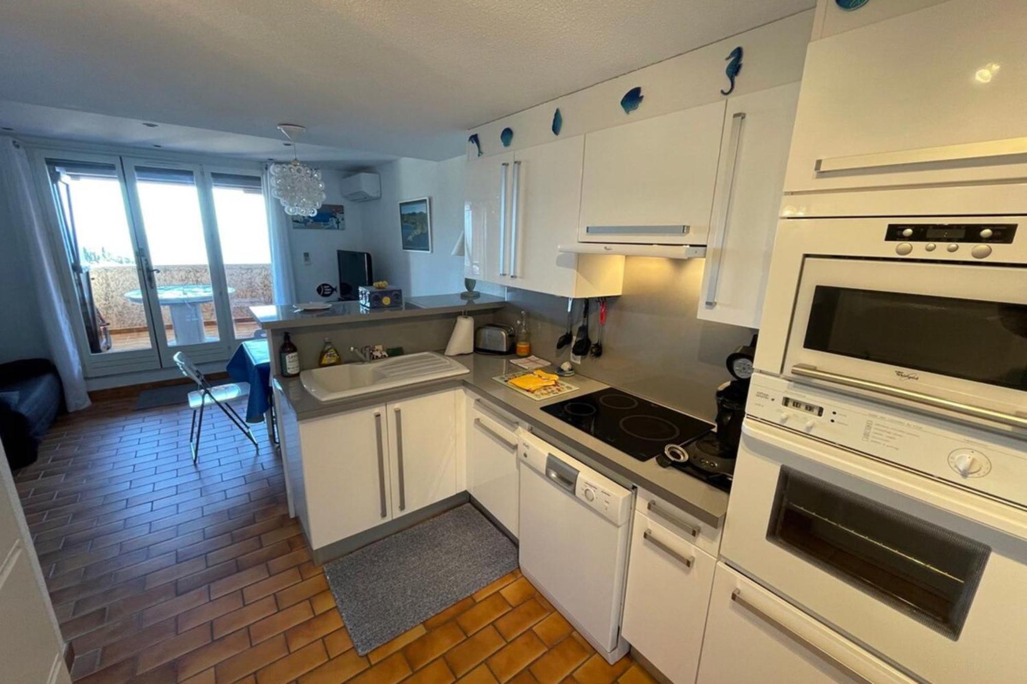 Duplex In Pramousquier - Sea View Apartment Le Lavandou Luaran gambar